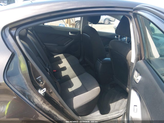 KIA FORTE - 8