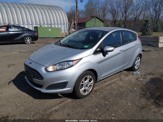 FORD FIESTA SE - 2