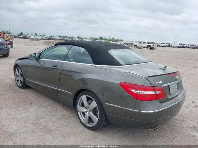 MERCEDES-BENZ E-CLASS - 3