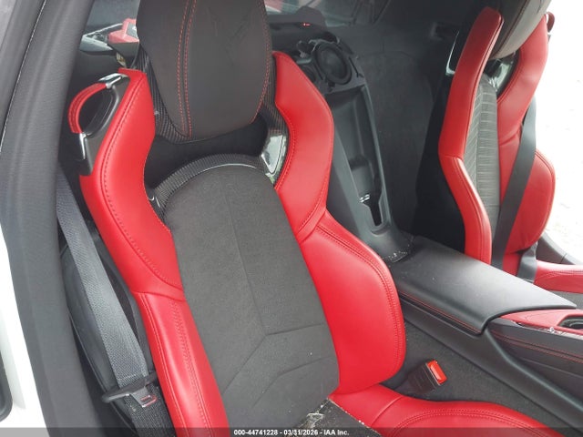 CHEVROLET CORVETTE - 8