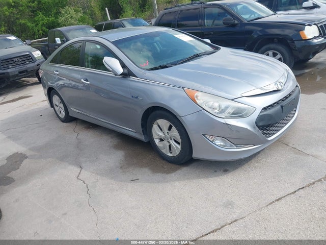HYUNDAI SONATA HYBRID - 1