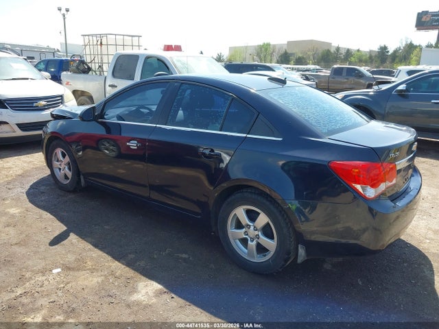 2015 Chevrolet CRUZE 1LT AUTO photo 3