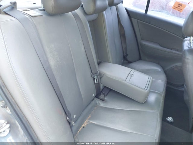 HYUNDAI SONATA LIMITED V6 - 8