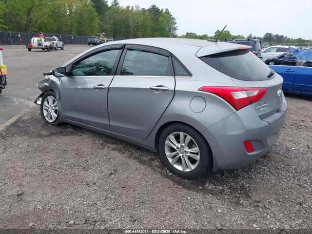 HYUNDAI ELANTRA GT - 3