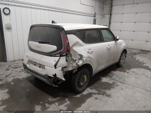 2023 KIA SOUL LX — фото 4