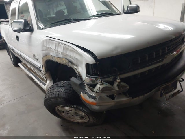 CHEVROLET SILVERADO 1500 LS - 6