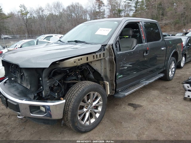 FORD F-150 LARIAT - 2
