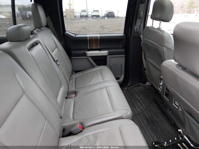 FORD F-150 LARIAT - 8