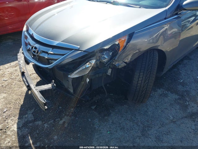 HYUNDAI SONATA SE - 6