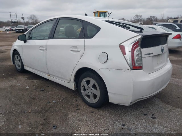 TOYOTA PRIUS - 3