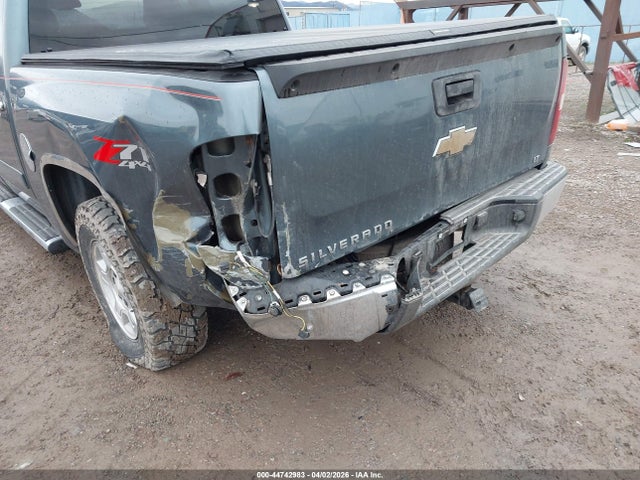 CHEVROLET SILVERADO 1500 LT1 - 6