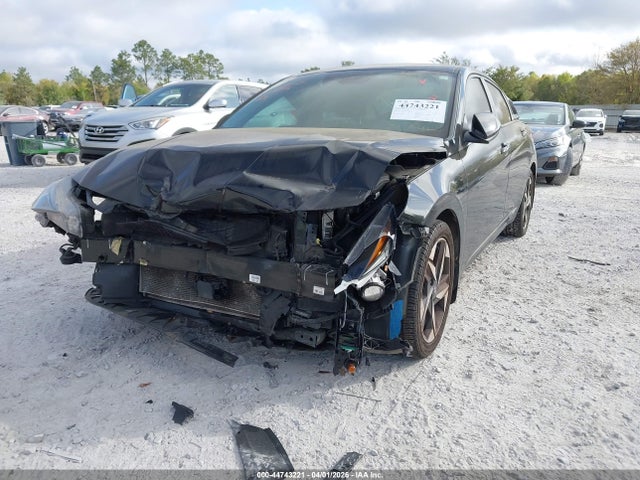 HYUNDAI ELANTRA SEL - 6