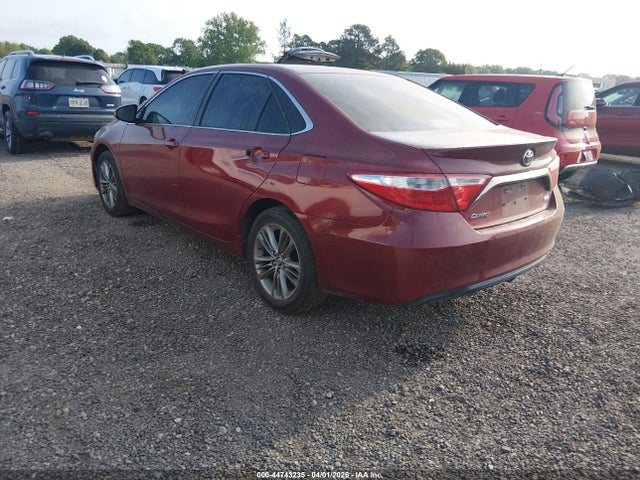 2015 Toyota CAMRY SE 照片 3