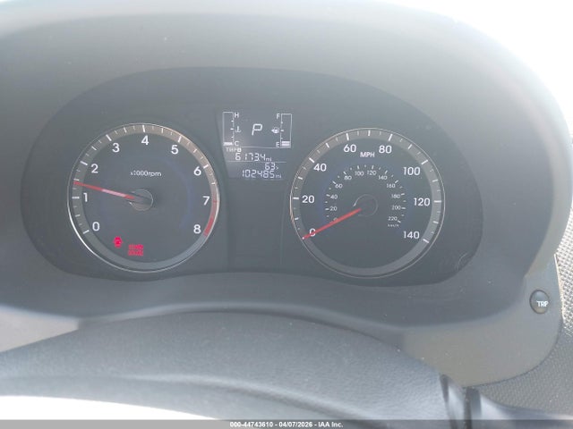 HYUNDAI ACCENT SE - 7