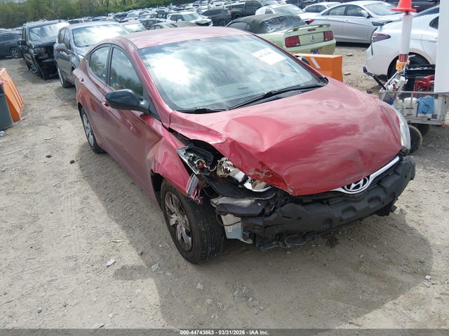 HYUNDAI ELANTRA SE - 1