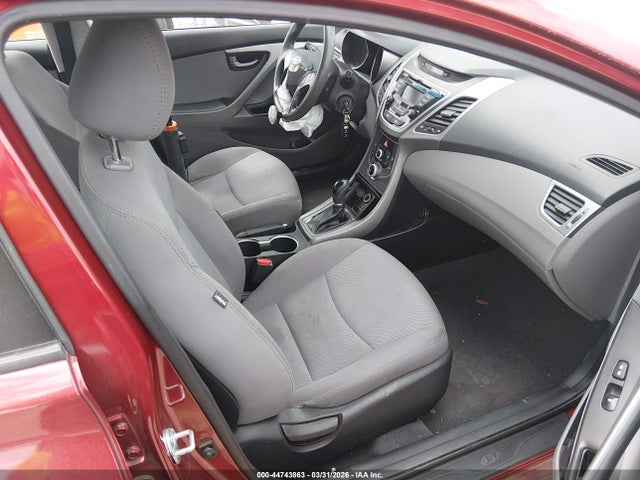 HYUNDAI ELANTRA SE - 5