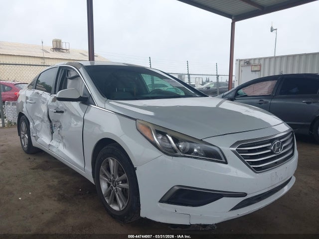 HYUNDAI SONATA SE - 1