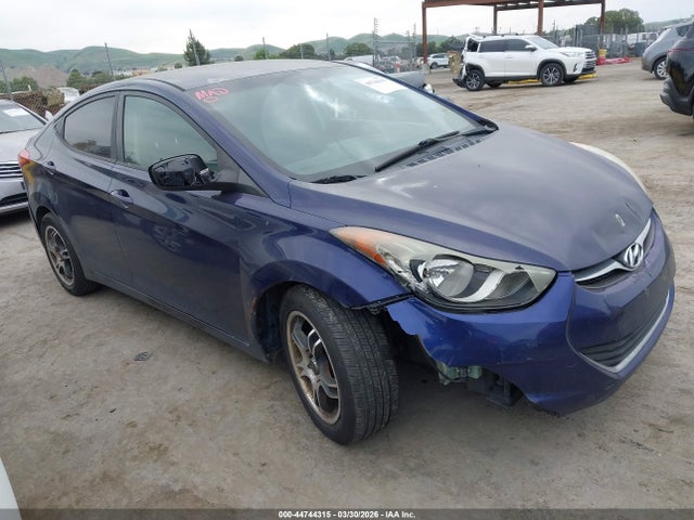 HYUNDAI ELANTRA GLS - 1