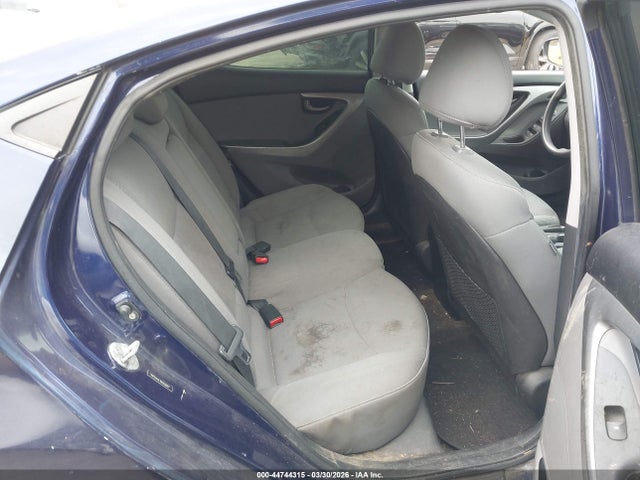 HYUNDAI ELANTRA GLS - 8