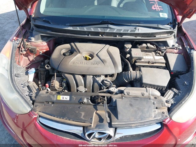 HYUNDAI ELANTRA GLS - 10