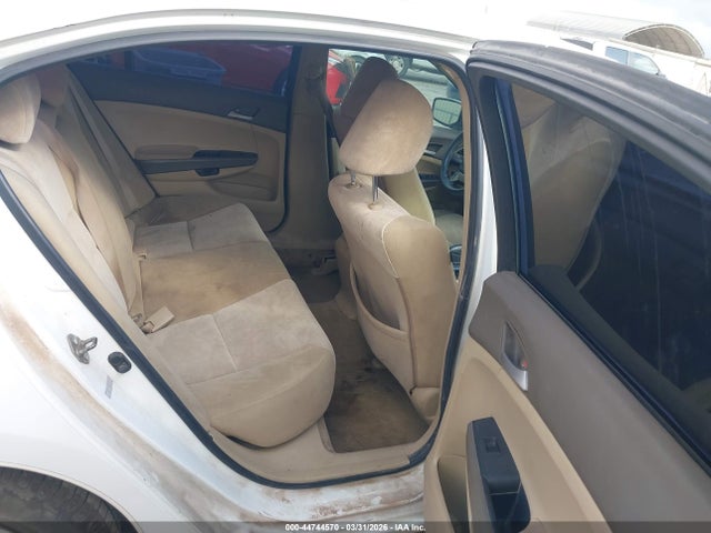 HONDA ACCORD 2.4 LX - 8