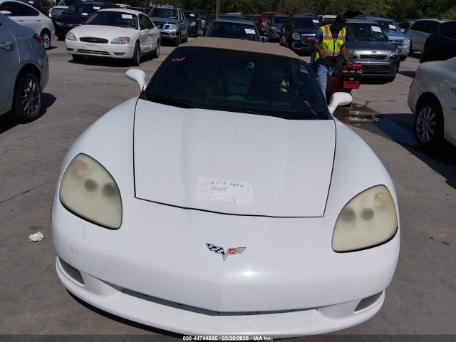 CHEVROLET CORVETTE - 6
