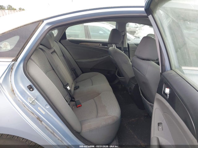 HYUNDAI SONATA HYBRID - 8