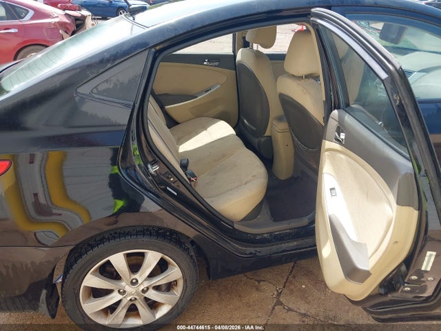 HYUNDAI ACCENT GLS - 8