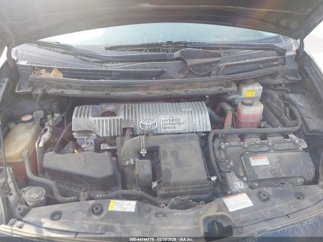 TOYOTA PRIUS - 10