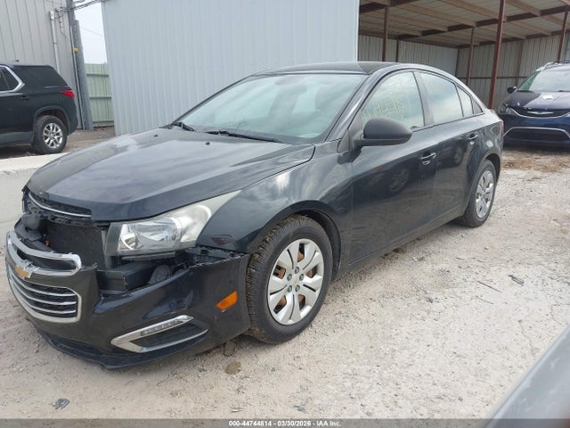 CHEVROLET CRUZE LS AUTO - 2