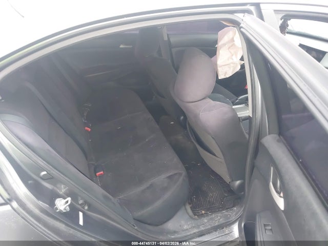 HONDA ACCORD 2.4 LX - 8