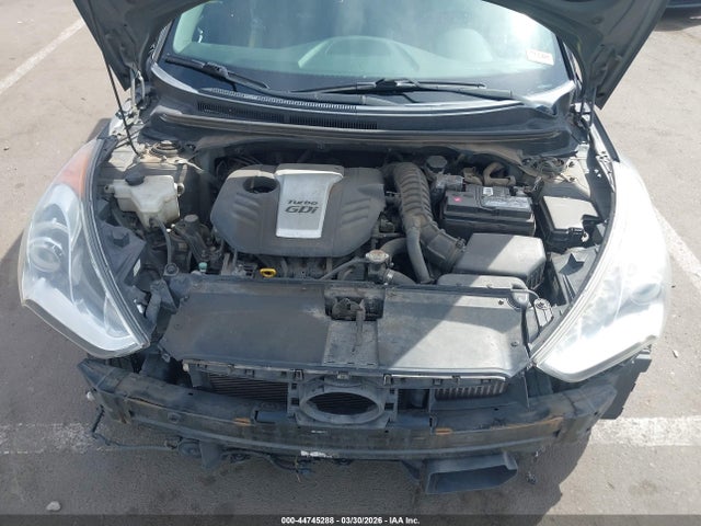 HYUNDAI VELOSTER TURBO W/BLACK - 10