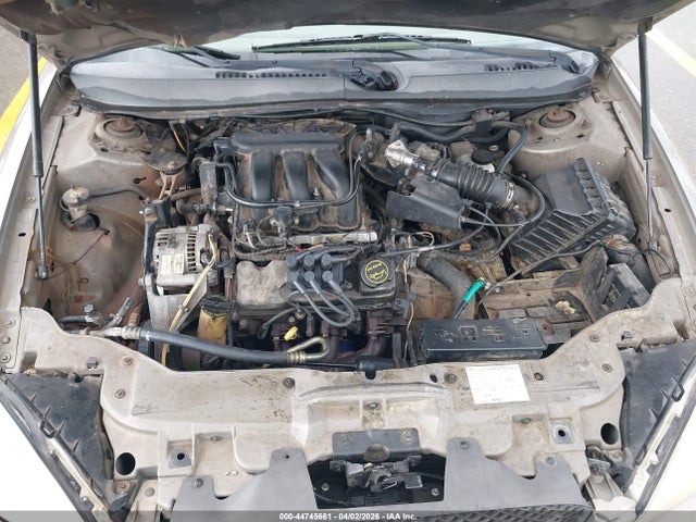 FORD TAURUS SE - 10