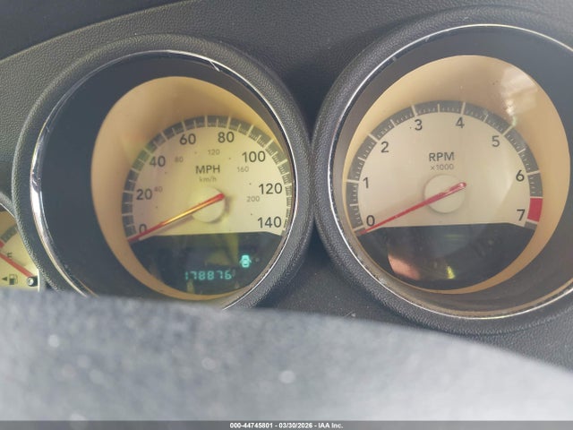 DODGE CHARGER SXT - 7