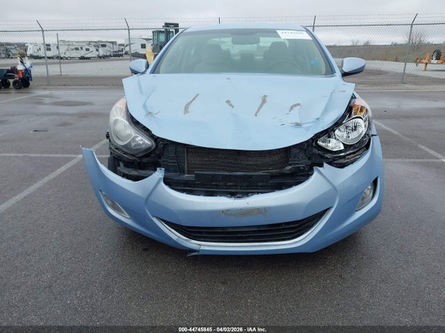 HYUNDAI ELANTRA GLS - 6