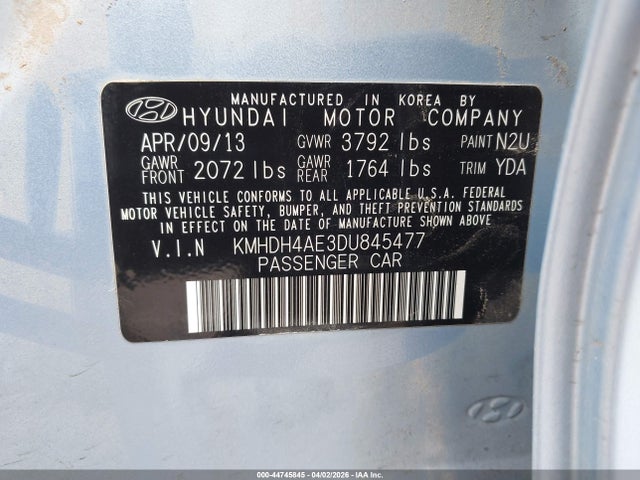 HYUNDAI ELANTRA GLS - 9