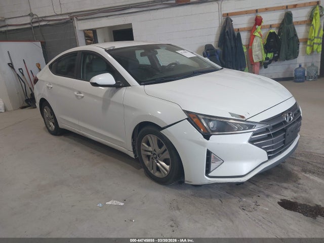 HYUNDAI ELANTRA SEL - 1