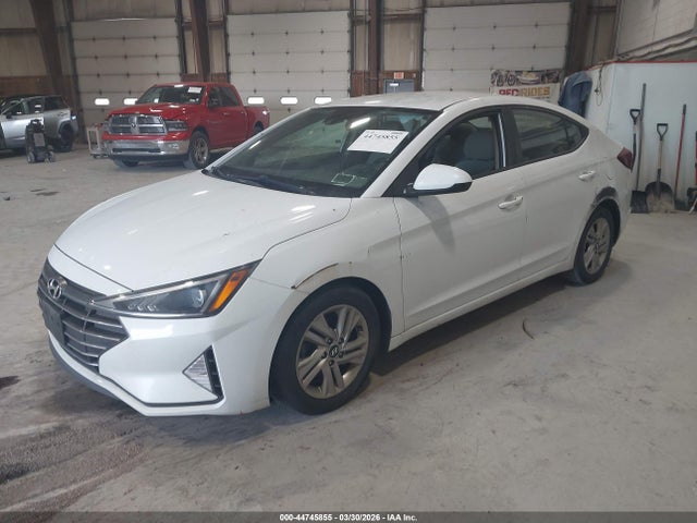 HYUNDAI ELANTRA SEL - 2