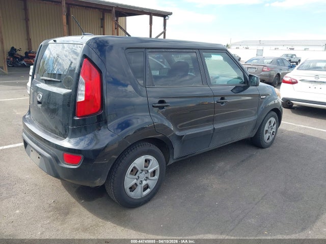 KIA SOUL - 4
