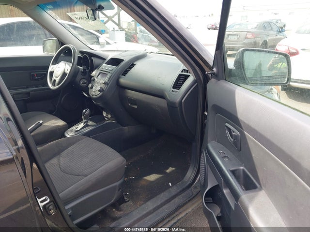 KIA SOUL - 5