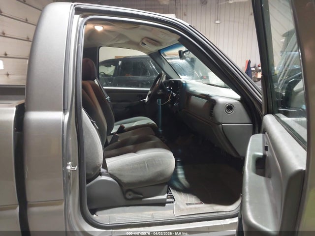 CHEVROLET SILVERADO 1500 CLASSIC WORK TRUCK - 5