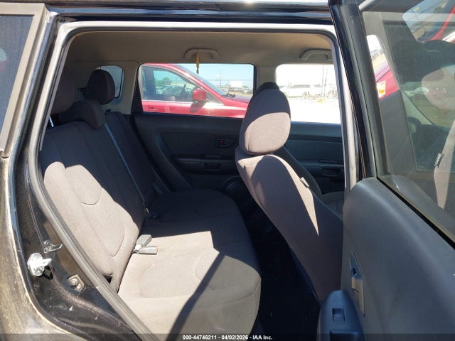 KIA SOUL - 8