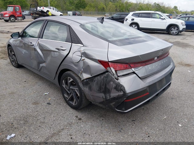 HYUNDAI ELANTRA SEL CONVENIENCE - 3