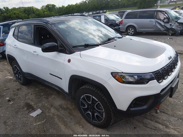2024 JEEP COMPASS TRAILHAWK 4X4