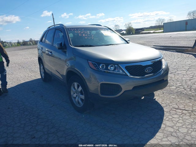 2011 KIA SORENTO LX V6