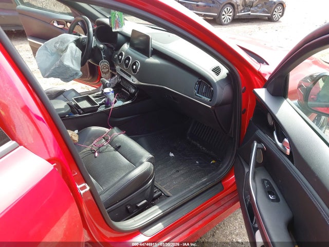 KIA STINGER GT-LINE - 5