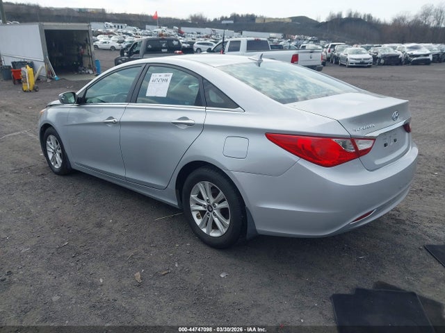 HYUNDAI SONATA GLS - 3