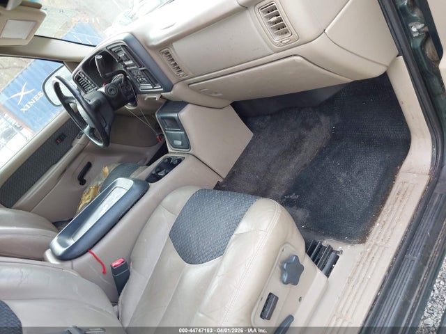 CHEVROLET AVALANCHE 1500 - 5