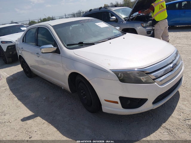 FORD FUSION SE - 1
