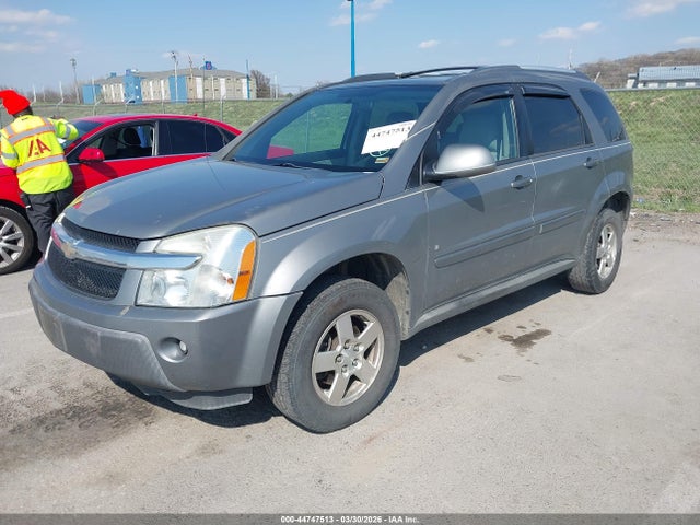CHEVROLET EQUINOX LT - 2